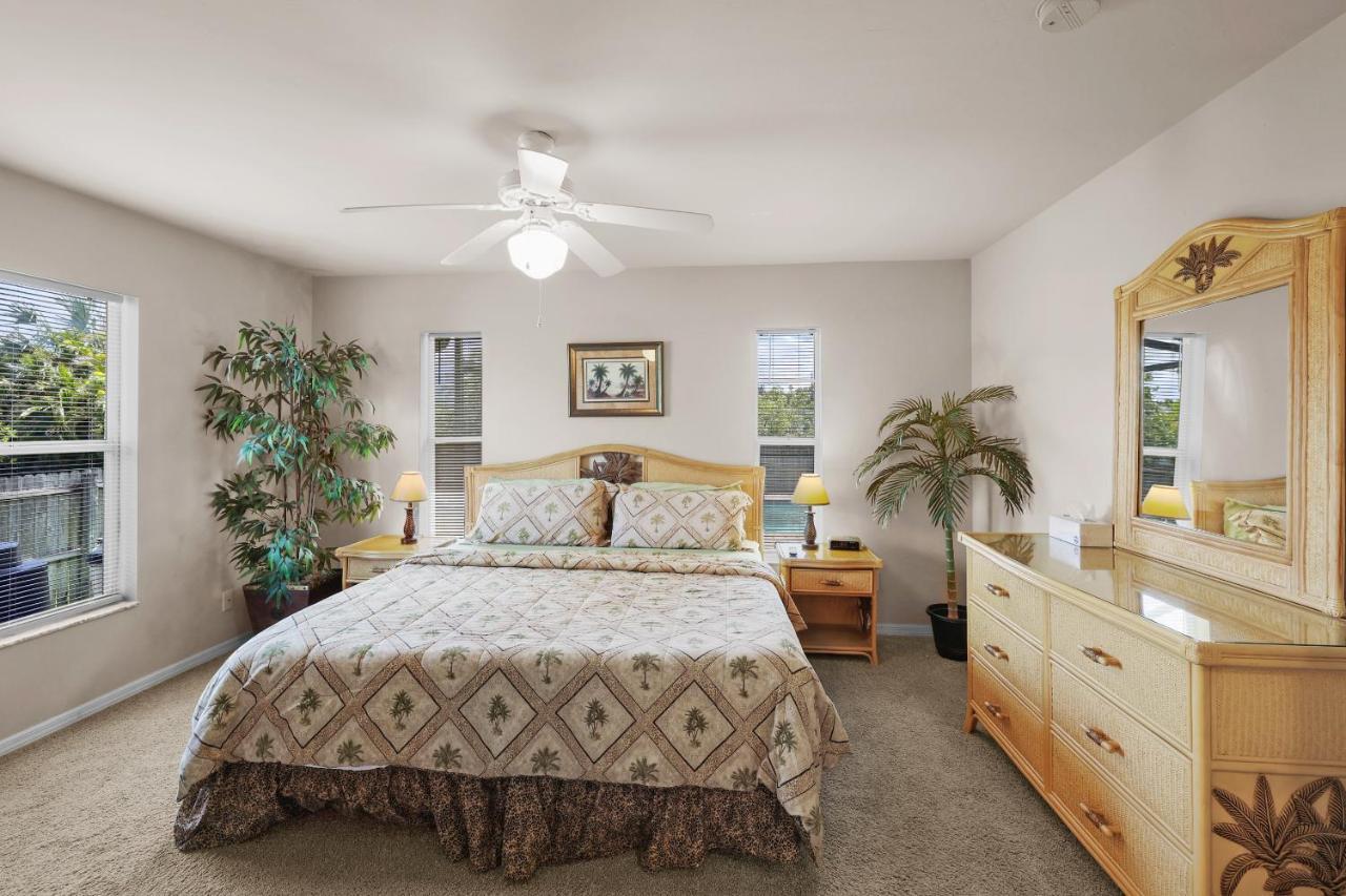 Family Vacation, Heated Pool, Wake Up To Enjoy The Sunrise - Villa Pine Island Cape Coral Eksteriør bilde