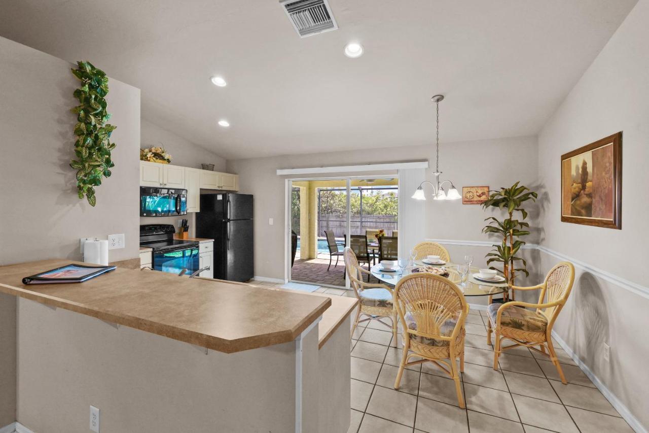 Family Vacation, Heated Pool, Wake Up To Enjoy The Sunrise - Villa Pine Island Cape Coral Eksteriør bilde